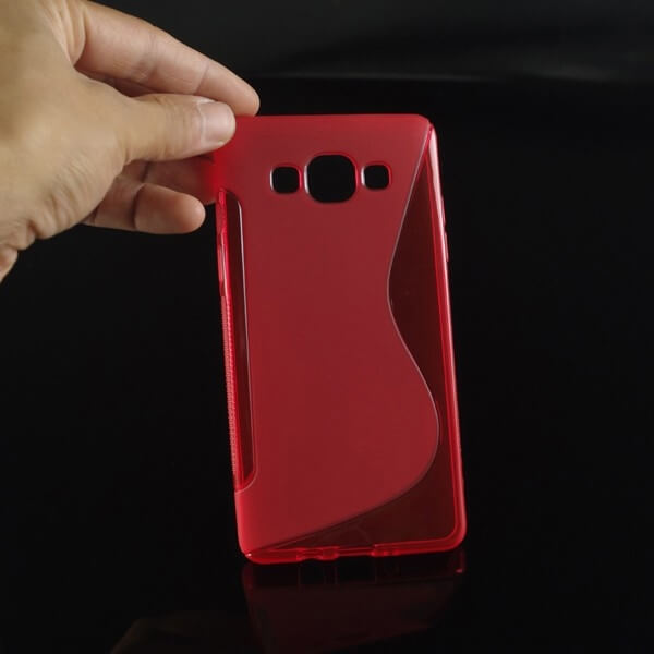 Silikonový ochranný obal S-line pro Samsung Galaxy A3 A300F - červený