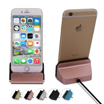 Hliníkový stojánek a dokovací stanice s Lightning konektorem pro Apple iPhone růžový