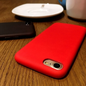 Měnící se termo ochranný kryt pro Apple iPhone 7 - černo/červený