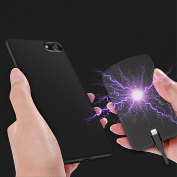 Magnetická powerbanka 4000 mAh pro telefony s Lightning konektorem - černá