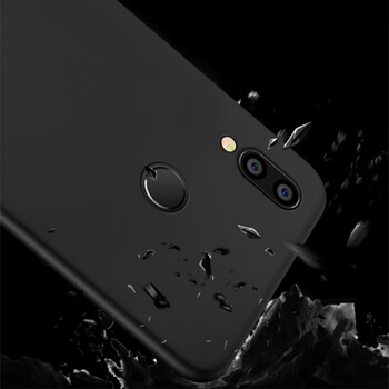 Silikonový matný obal pro Huawei P20 Lite - černý