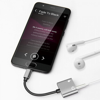 2v1 Redukce a adaptér pro nabíjení a sluchátka USB Type C a Audio Jack stříbrná