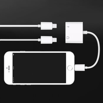 Adaptér s dvojitou redukcí Lightning pro nabíjení a sluchátka Apple iPhone 7, 8 Plus, X, XS a další stříbrný