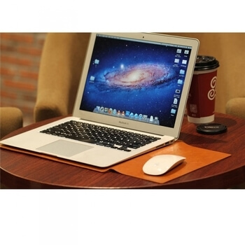 Ochranný kožený obal pro Apple MacBook Air 13" (2012-2017) - hnědý
