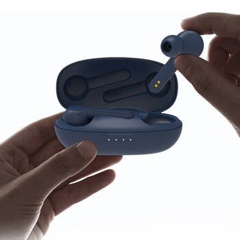 Bezdrátová bluetooth sluchátka s nabíjecím pouzdrem - tmavě modrá