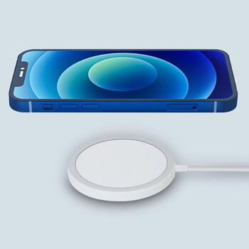 2v1 Magnetická bezdrátová nabíječka pro Apple iPhone stříbrná