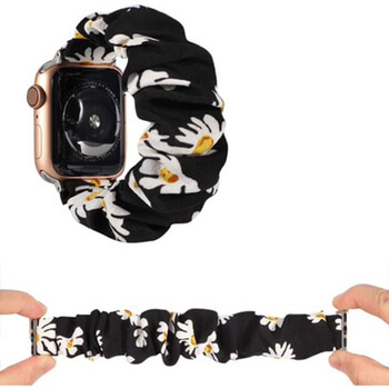 Elastický pásek pro chytré hodinky Apple Watch 44 mm (6.série) - kytičkový