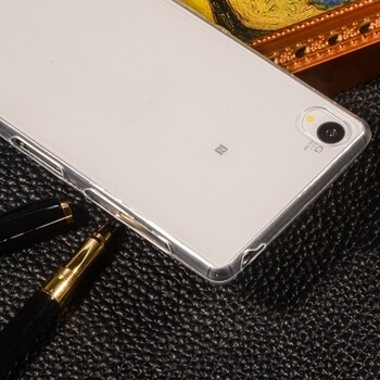 Silikonový obal pro Sony Xperia M4 Aqua - průhledný