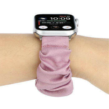 Elastický pásek pro chytré hodinky Apple Watch 45 mm (7.série) - černá