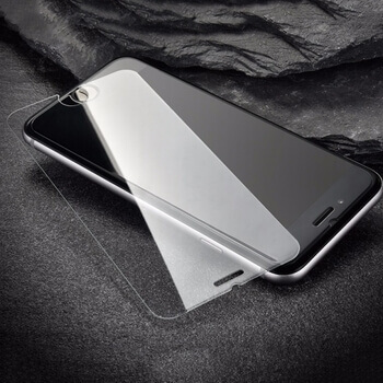 3x Ochranné tvrzené sklo pro Apple iPhone SE (2022) - 2+1 zdarma