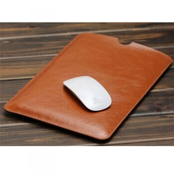 Ochranný kožený obal pro Apple MacBook Air 13,6" (2022, M2) - hnědý
