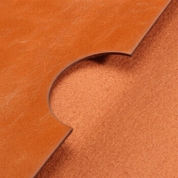 Ochranný kožený obal pro Apple MacBook Air 13,6" (2022, M2) - hnědý