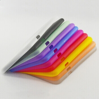Ultratenký plastový kryt pro Apple iPhone 12 Pro - fialový