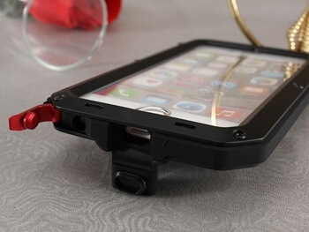 EXTRÉMNĚ odolný hliníkovo-silikonový obal pro Apple iPhone 5/5S/SE - černý