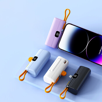 Mini cestovní powerbanka s konektorem Lightning 5000 mAh - černá