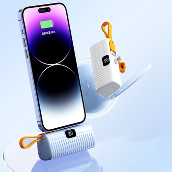 Mini cestovní powerbanka s konektorem Lightning 5000 mAh - černá