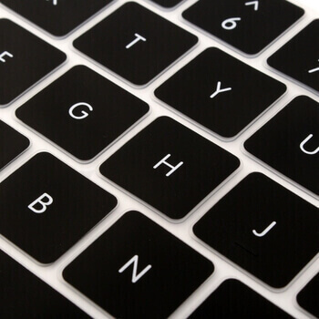 Silikonový ochranný obal na klávesnici US verze pro Apple MacBook Pro 14" (2023, M3 Pro, M3 ) - černý