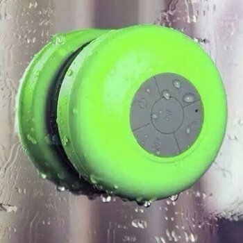 Přenosný voděodolný bluetooth reproduktor do sprchy zelený