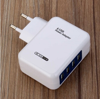 Cestovní síťová nabíječka 4x USB adaptér do zásuvky