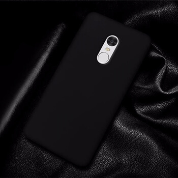 Plastový obal pro Xiaomi Redmi 4 - černý