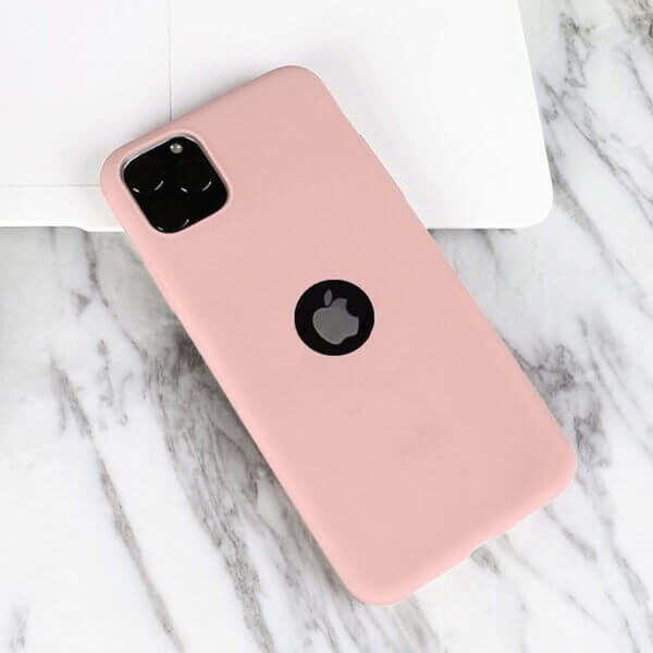 Silikonový matný obal s výřezem pro Apple iPhone 13 - světle růžový