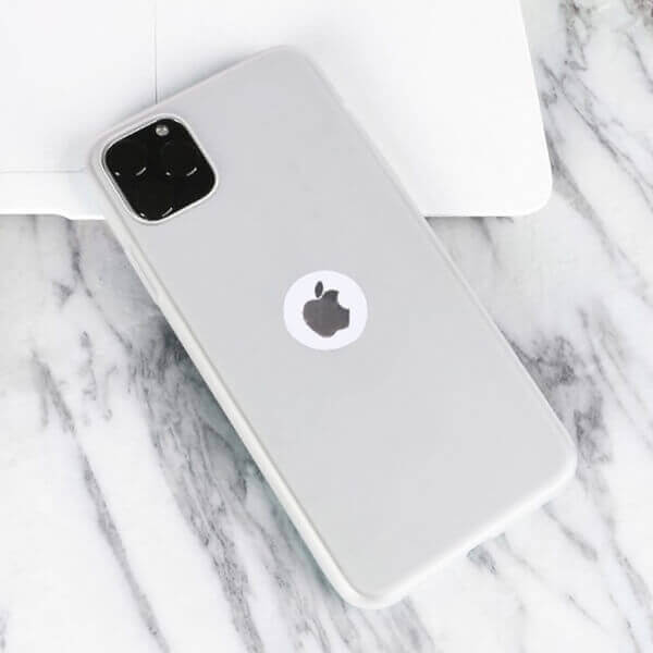Silikonový matný obal s výřezem pro Apple iPhone 13 Pro Max - bílý
